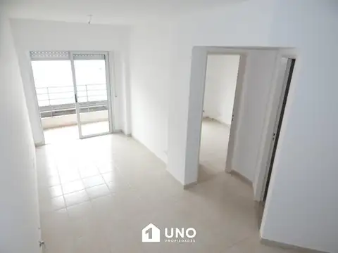 1º de Mayo y Mendoza - Dpto de 1 Dormitorio.