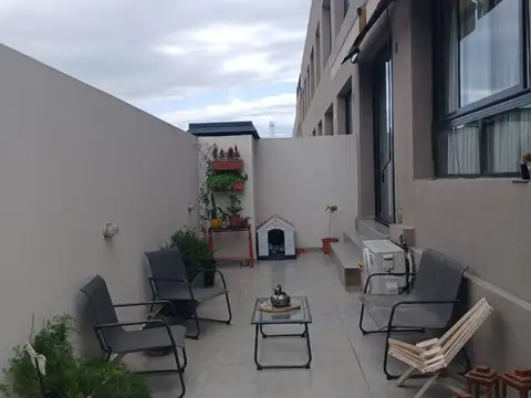 Pasaje Leandro N. Alem 100