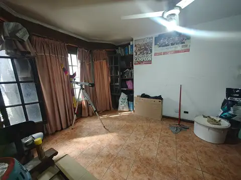 Casa en Venta en Luis Guillon, USD 95.000