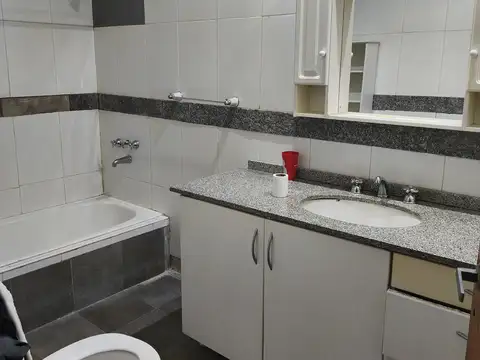 Oficina en Alquiler en Avellaneda, $ 1.700.000