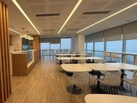 Oficina en Venta 21 años