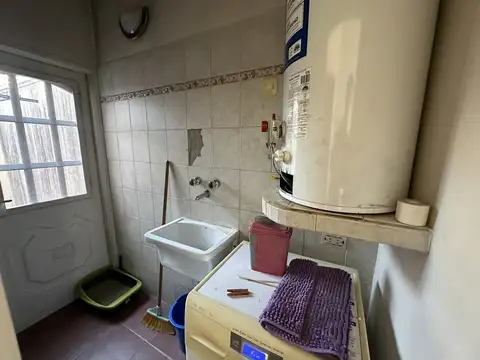 Depto Tipo Casa en Alquiler de 4 dormitorios