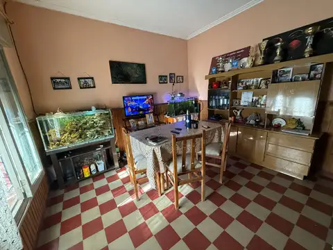 Casa en Venta con 1 cochera