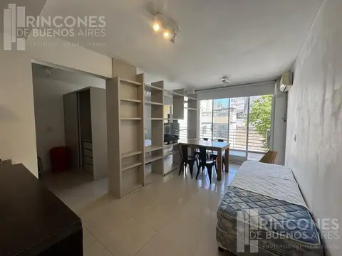 Hermoso monoambiente + balcón AMOBLADO - IMPECABLE