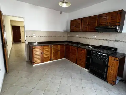 DUPLEX EN VENTA CON COCHERA Y PATIO - APTO CREDITO