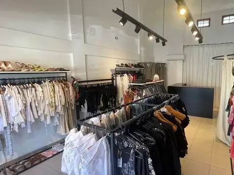 FONDO DE COMERCIO EN VENTA EN BARRIO URCA