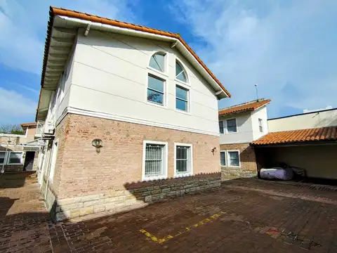 Oficina en Venta con 1 cochera