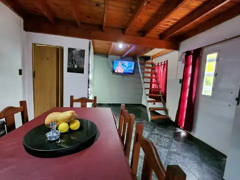 Casa 2 ambientes con 1 baño