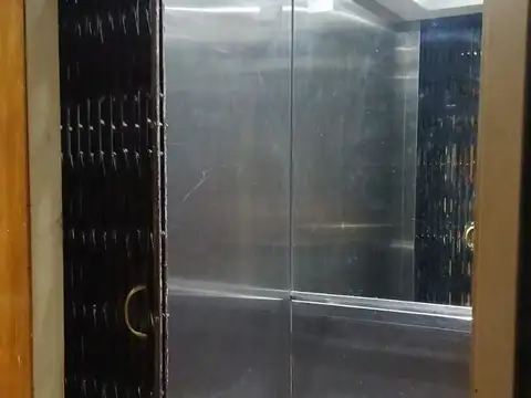 Departamento en Alquiler de 8 ambientes