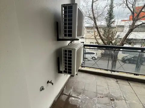 Departamento en Venta en Coghlan, USD 260.000