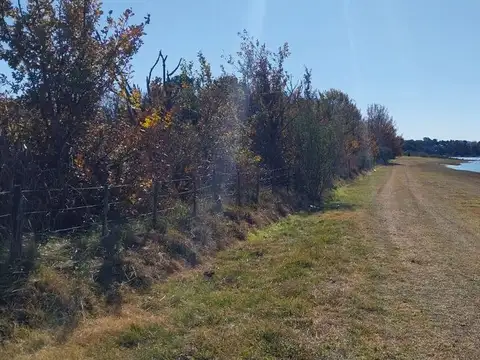 VENTA LOTE-POTRERO DE GARAY- FTE AL LAGO - 2.716mt