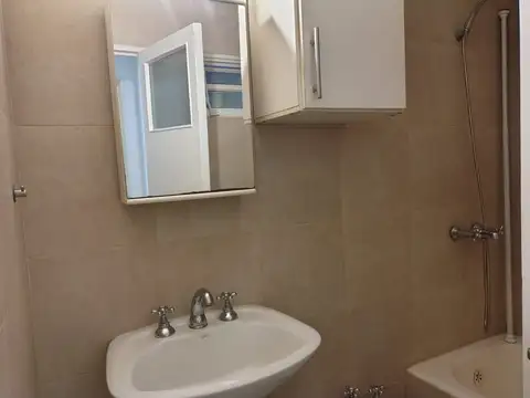 VENTA APTO CREDITO Alto Palermo Billinghurst y Paraguay 35 m2 frente con balcón