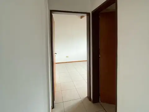 Departamento 2 ambientes en alquiler lujan centro calle guemes 887
