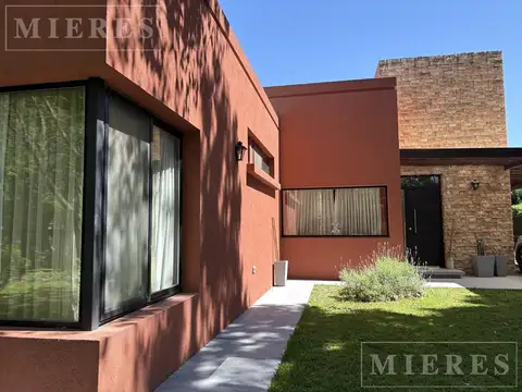 Casa en venta Barrio La Arboleda