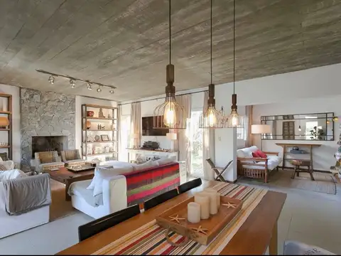 Casa - Alquiler temporario - Uruguay, PLAYA BRAVA PUNTA DEL ESTE