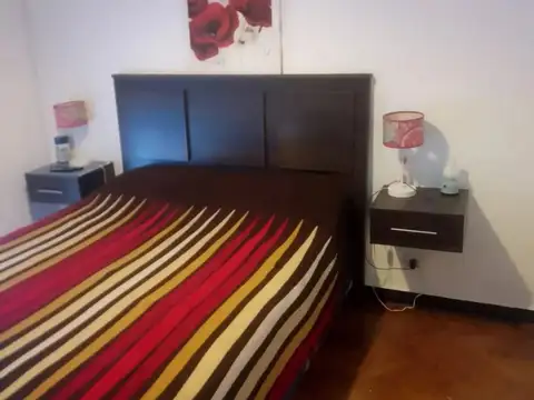 Vendo en Nueva Pompeya. PH de 3 Ambientes, con Patio y Terraza.