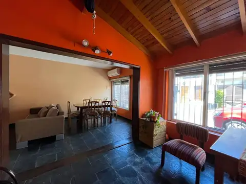 Calle José Clemente Paz 1800