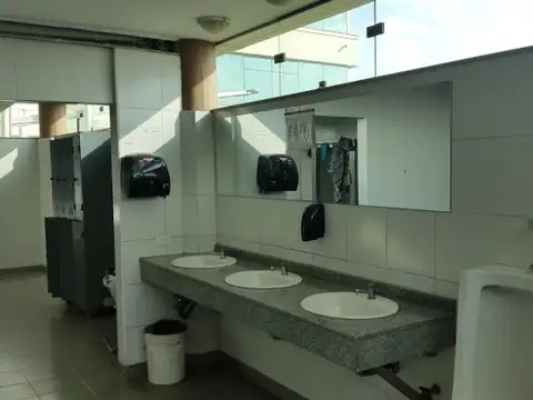 Galpon en Alquiler en Moreno, USD 14.000