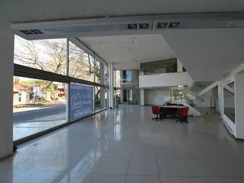 Local en Venta en Acassuso Vias  /  Santa Fe, USD 6.000.000