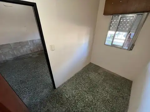 Depto Tipo Casa en Alquiler de 2 dormitorios