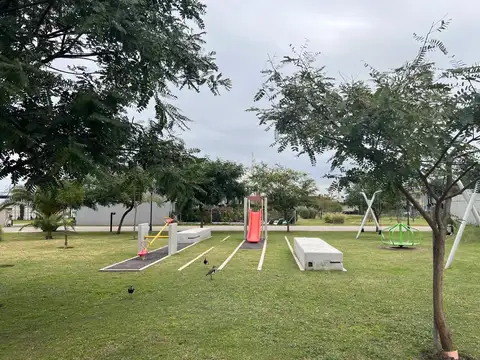 Casa en Venta en Garin, USD 150.000