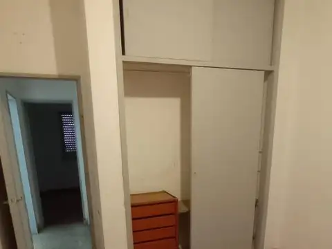 Departamento en Venta en Pompeya, USD 65.000