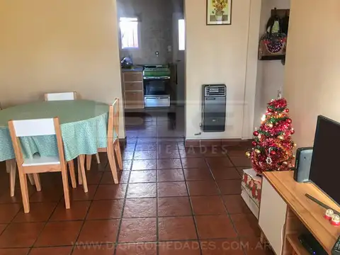 Depto Tipo Casa en Venta de 3 ambientes