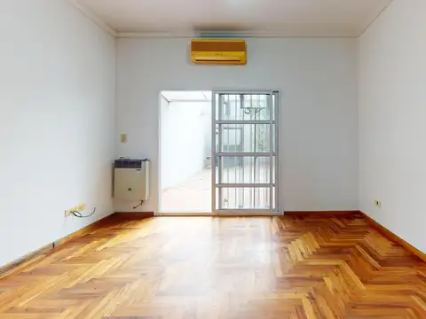 Depto Tipo Casa en Venta de 4 dormitorios
