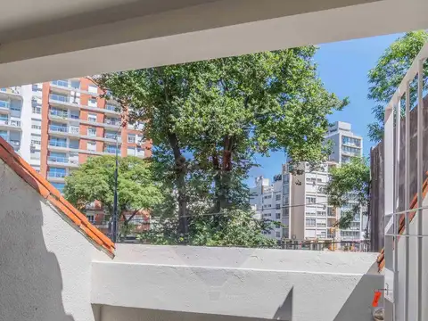 Casa en Alquiler con 1 cochera