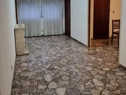 Casa en Venta en Castelar Norte, USD 160.000