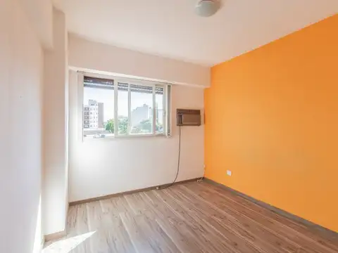 Venta Departamento 5 Ambientes Velez Sarsfield Reciclado