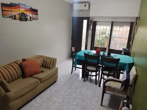 Casa en Venta en Moron, USD 105.000