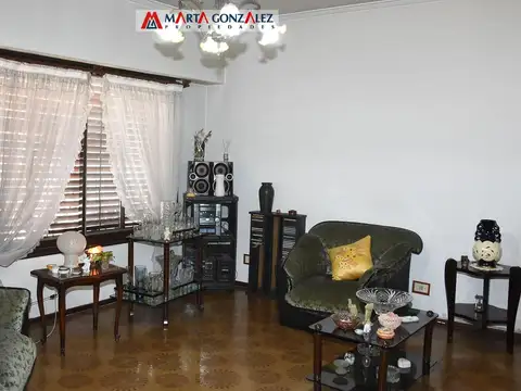 Casa en Venta en Villa Sarmiento, USD 117.000