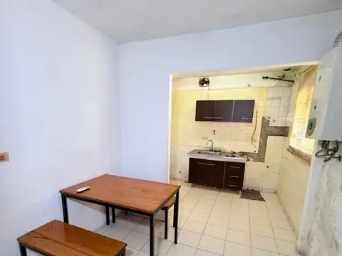 Depto Tipo Casa 2 ambientes con 1 baño