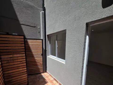 PH 2 AMBIENTES A ESTRENAR CON PATIO, VILLA PRIMERA