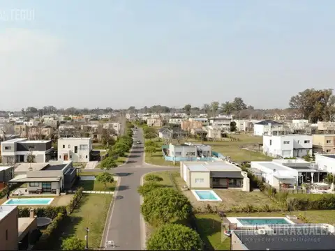 Casa en venta en Santa Emilia