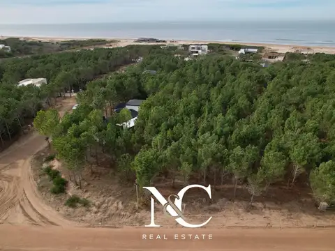 Terreno en Venta en Costa Esmeralda, USD 250.000