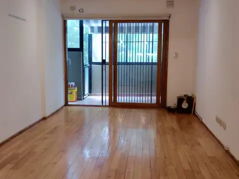 Depto Tipo Casa 4 ambientes con 3 baños