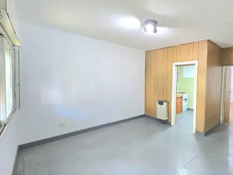 Oportunidad: PH 2 Ambientes en excelente zona de Banfield