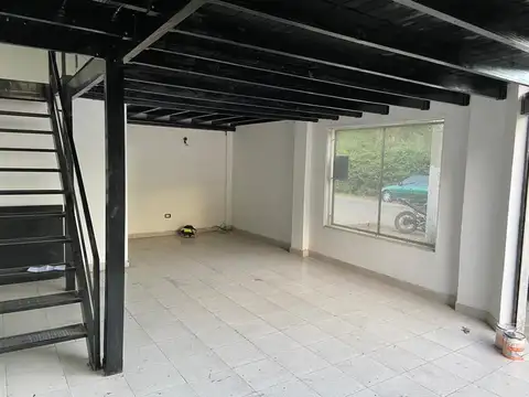 Local en Venta en Presidente Derqui, USD 55.000