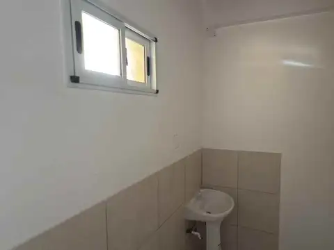 Local en Alquiler 44 años