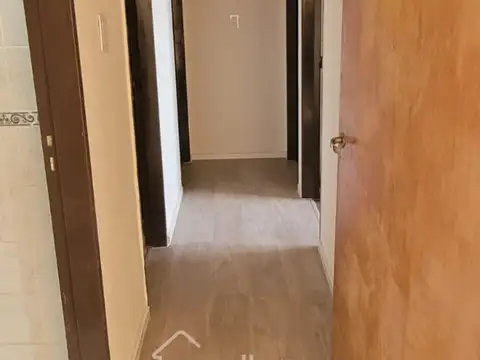 Departamento 4 ambientes con 2 baños