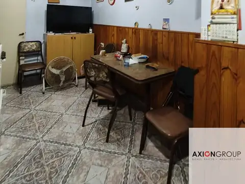 Casa en venta de 3 dormitorios c/ cochera en Ringuelet