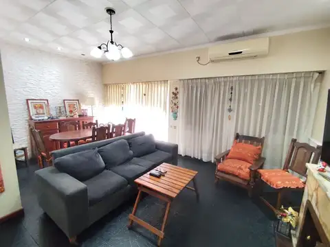 Depto Tipo Casa en Venta 46 años