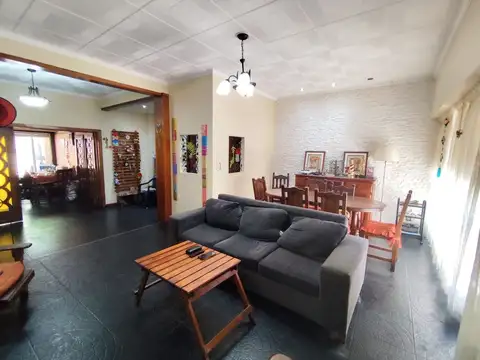 Depto Tipo Casa en Venta en Moron, USD 109.000