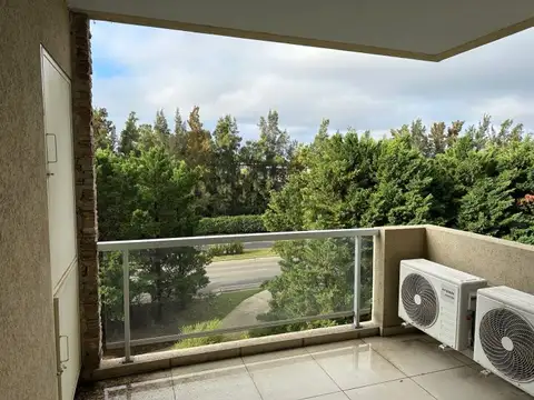 Departamento en Alquiler con 1 cocheras