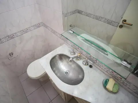 Departamento en Alquiler con 1 cocheras