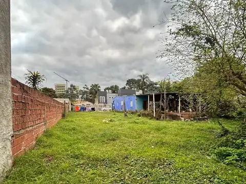 Terreno en Venta 40  mts Fondo