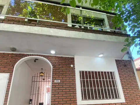 PH 3 ambientes con patio y terraza en alquiler