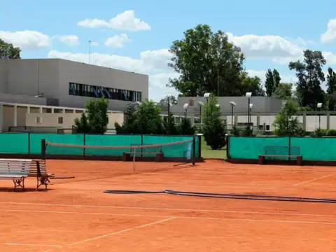 Terreno en Venta 20  mts Frente